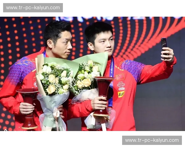 乒坛双雄：宿命对决，荣耀之路——许昕与王皓的绿茵传奇